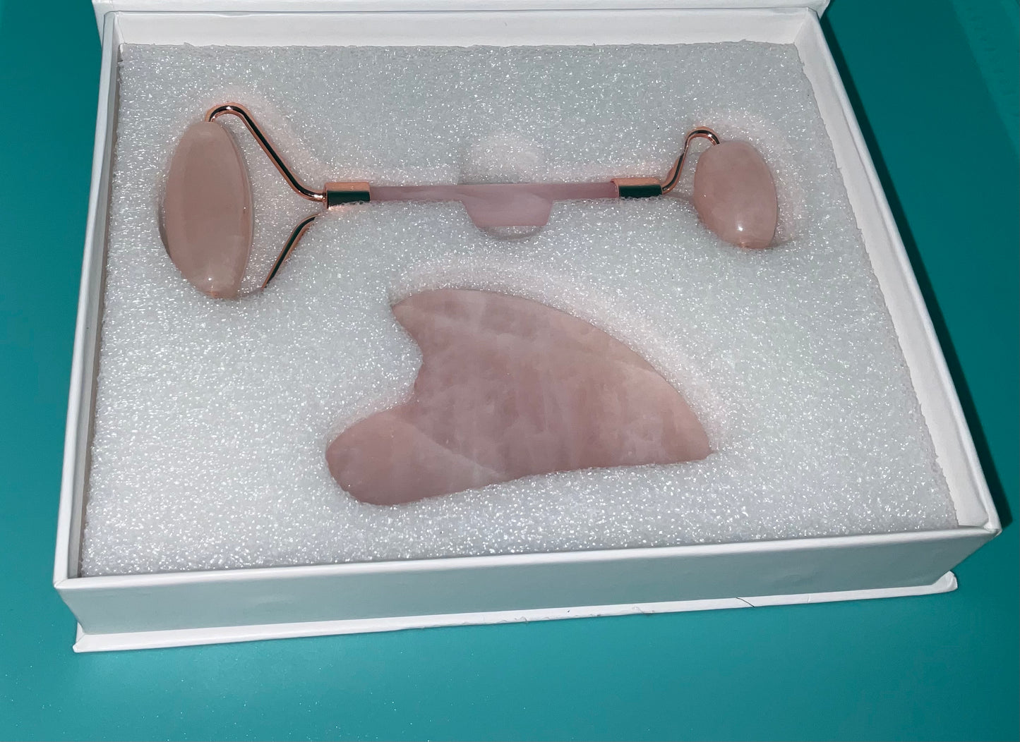 Rose Bentley Quartz Jade Gua Sha Roller Set